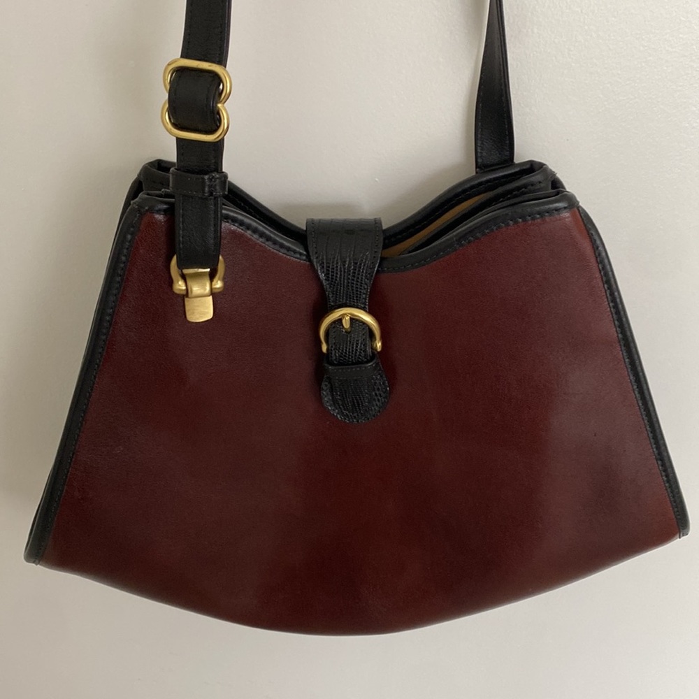 Bar Harbor leather handbag with shoulder strap,convertible style